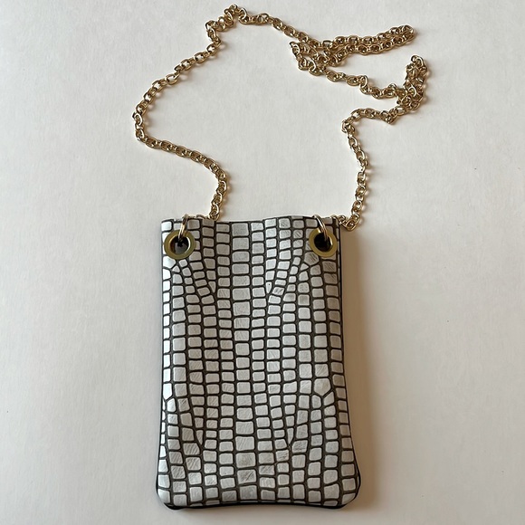 NEW Leather cell phone crossbody/pouch - Picture 1 of 12